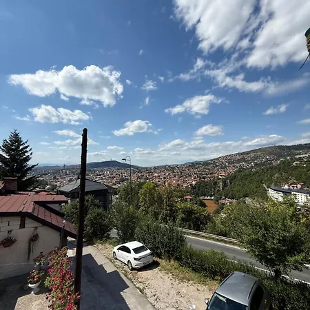 Hidden Gem Free Parking - Old Town *