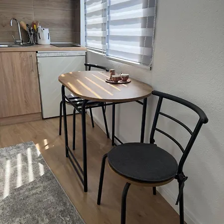 Hidden Gem Free Parking - Old Town Apartament *